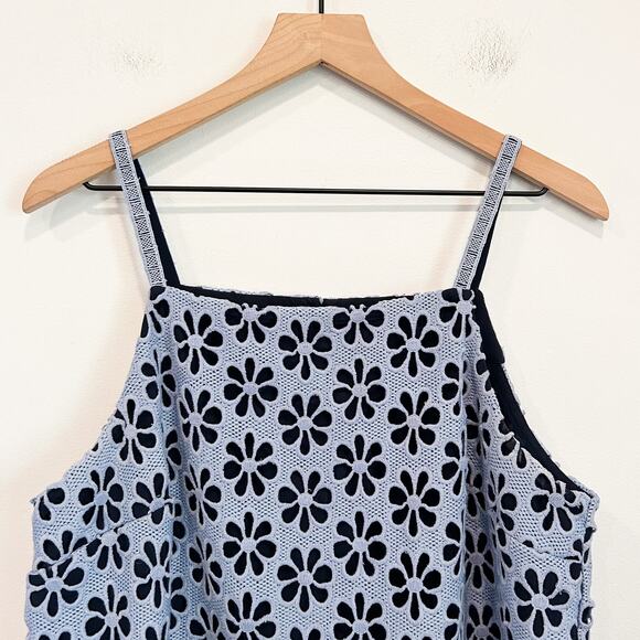 Anthropologie Maeve Crochet Daisy Eyelet Tank Top Blue Size 14 - Picture 3 of 9